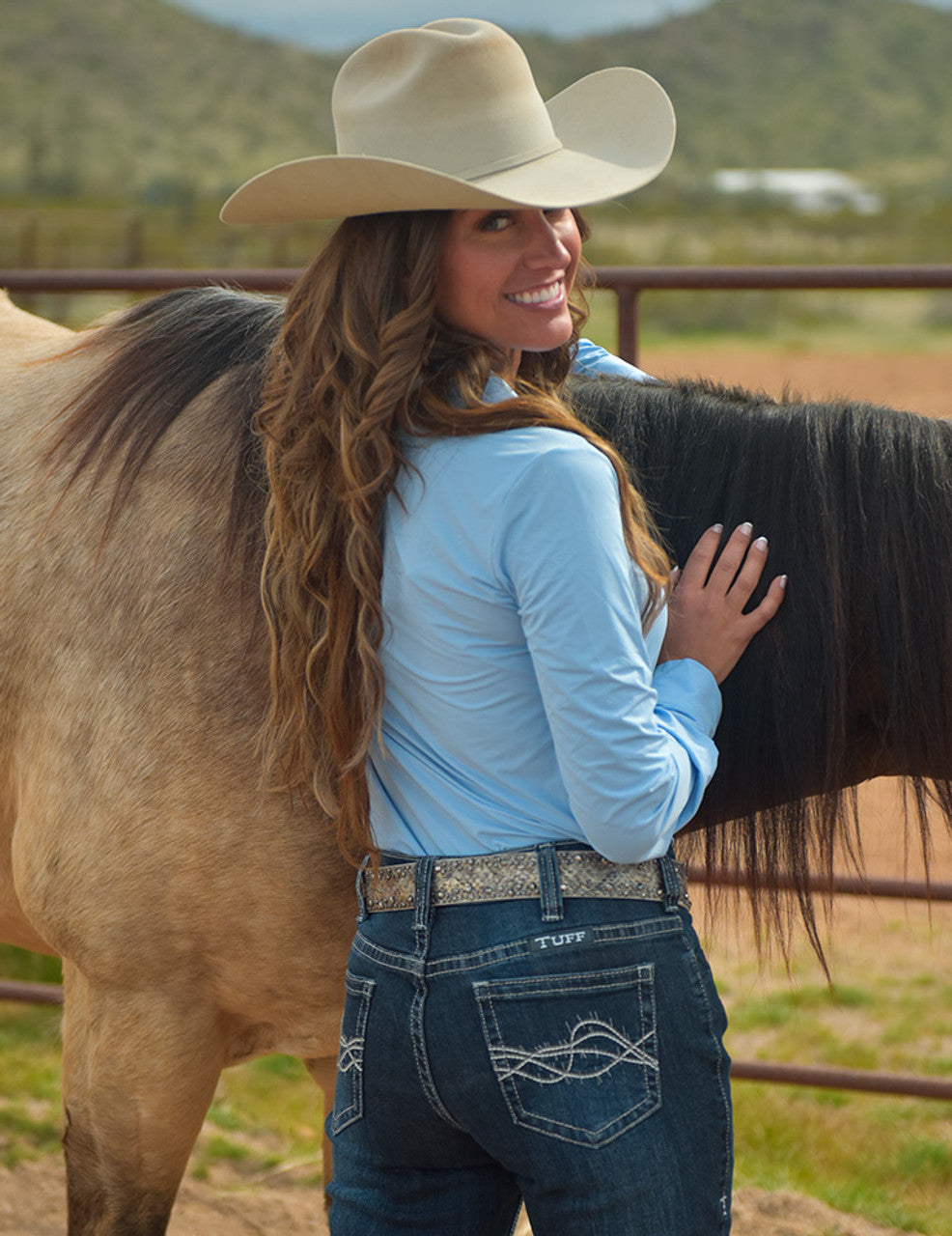 COWGIRL TUFF Light Blue Breathe Lightweight Stretch Jersey Pullover Button Up