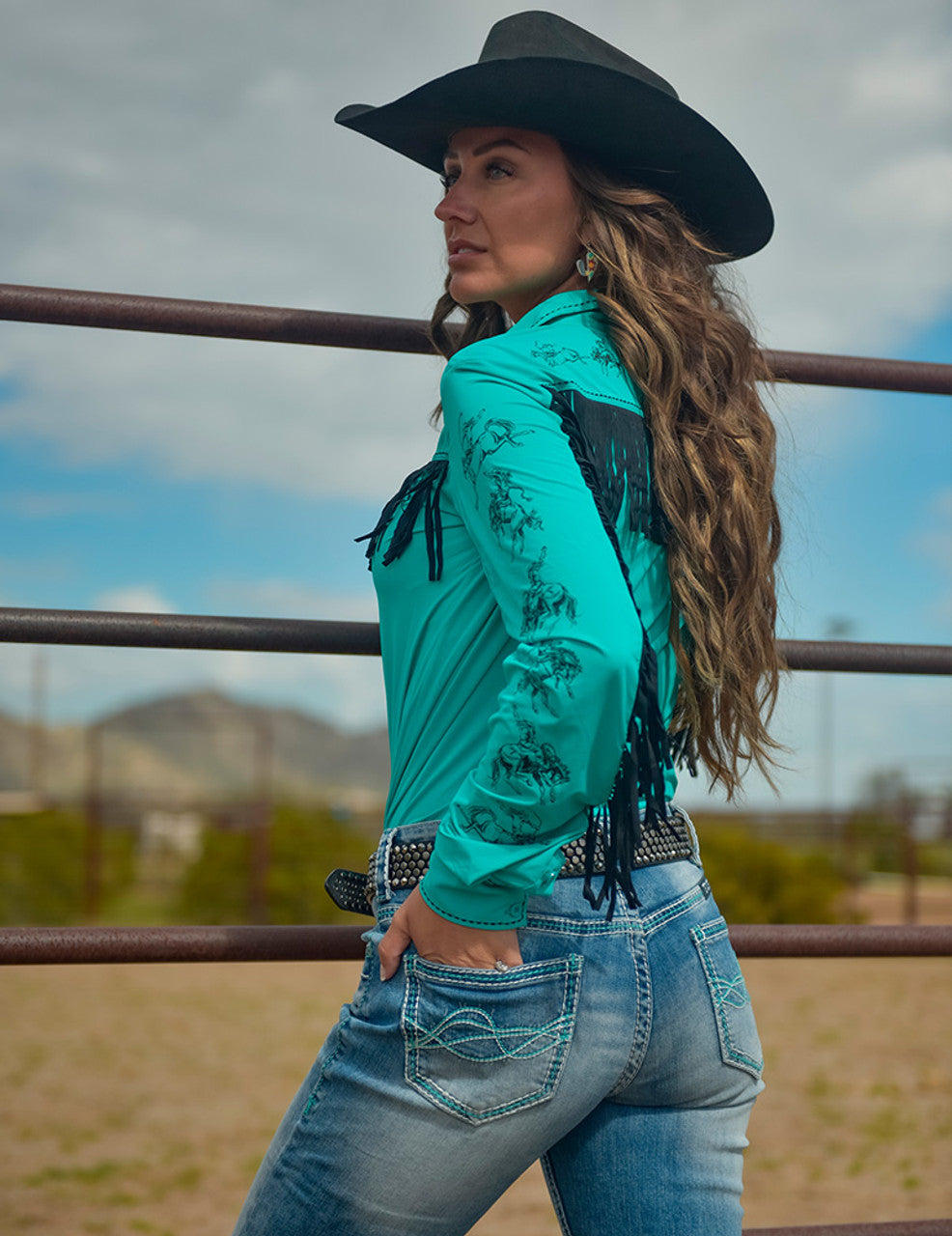 COWGIRL TUFF Black Turquoise Breathe Lightweight Stretch Jersey With Printed Horses Pullover Button Up