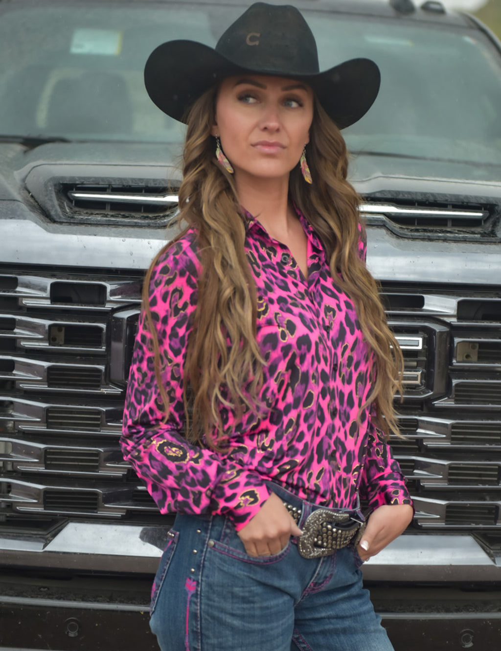 COWGIRL TUFF Hot Pink Leopard Print Pullover Button-Up