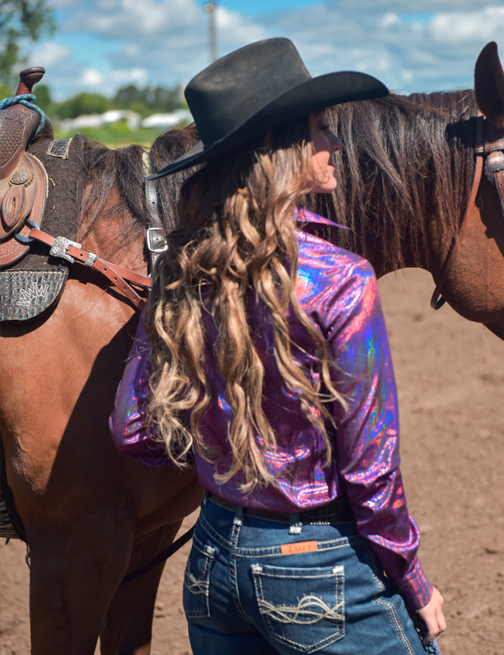 COWGIRL TUFF Fuchsia Metallic Shimmer Lightweight Stretch Jersey Pullover Button Up