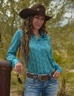 COWGIRL TUFF Turquoise Snakeskin Metallic Pullover Button-Up