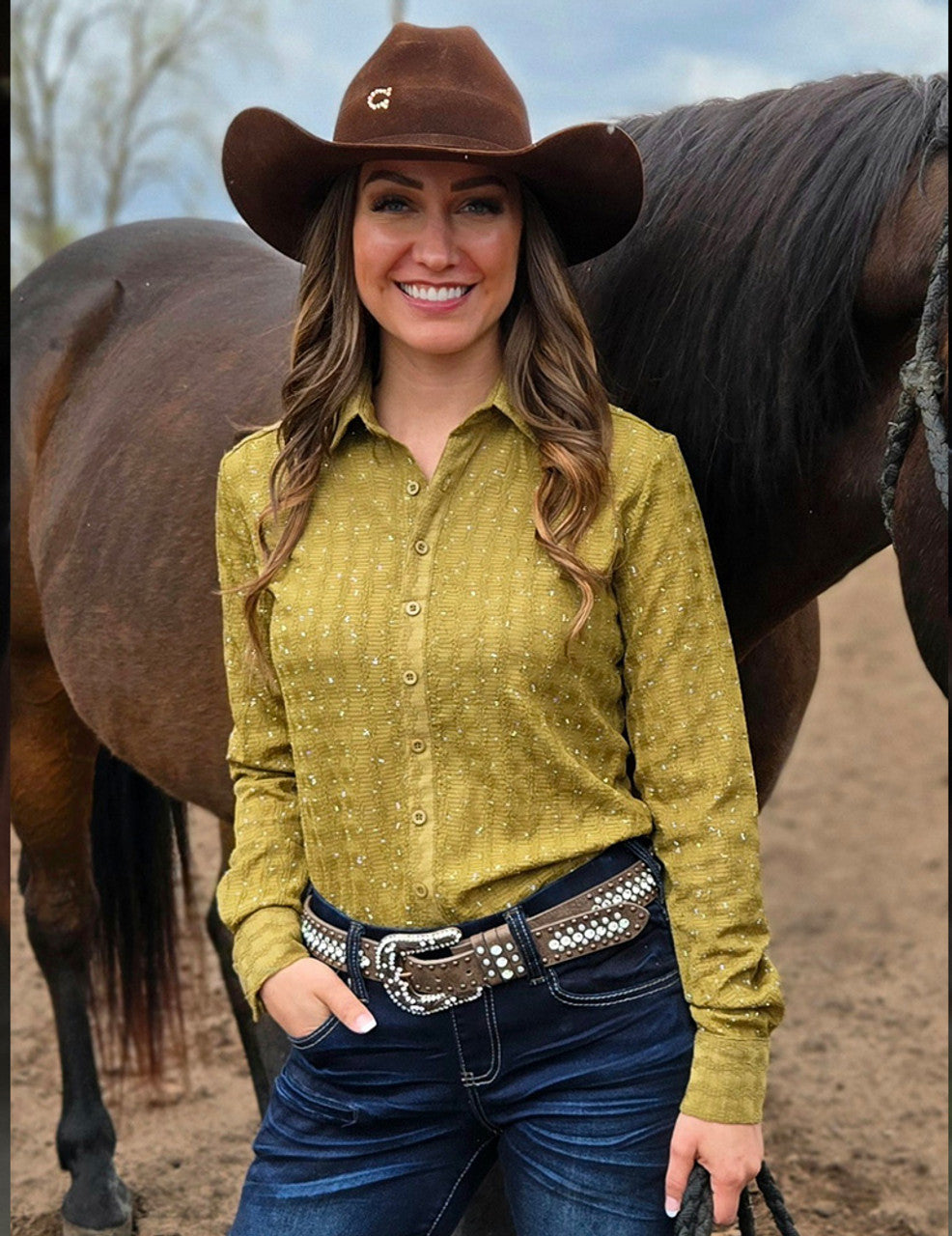 COWGIRL TUFF Pullover Button-Up (Green With Silver Crystals Lightweight Stretch
