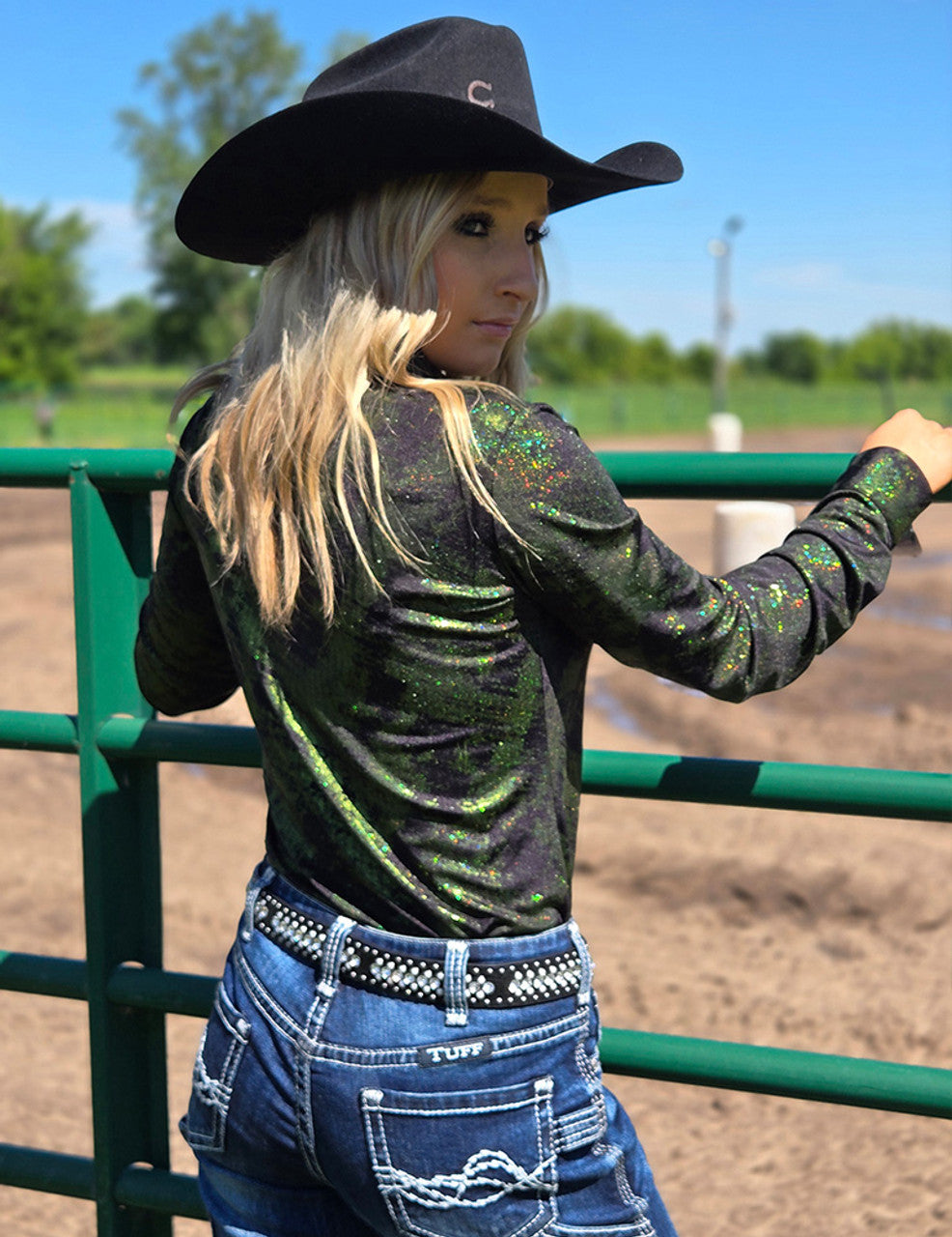 COWGIRL TUFF Pullover Button-Up (Green Iridescent Swishes Over Black)