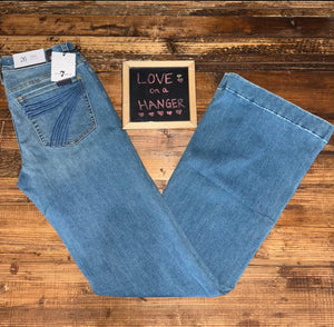 7 FOR ALL MANKIND Dojo
