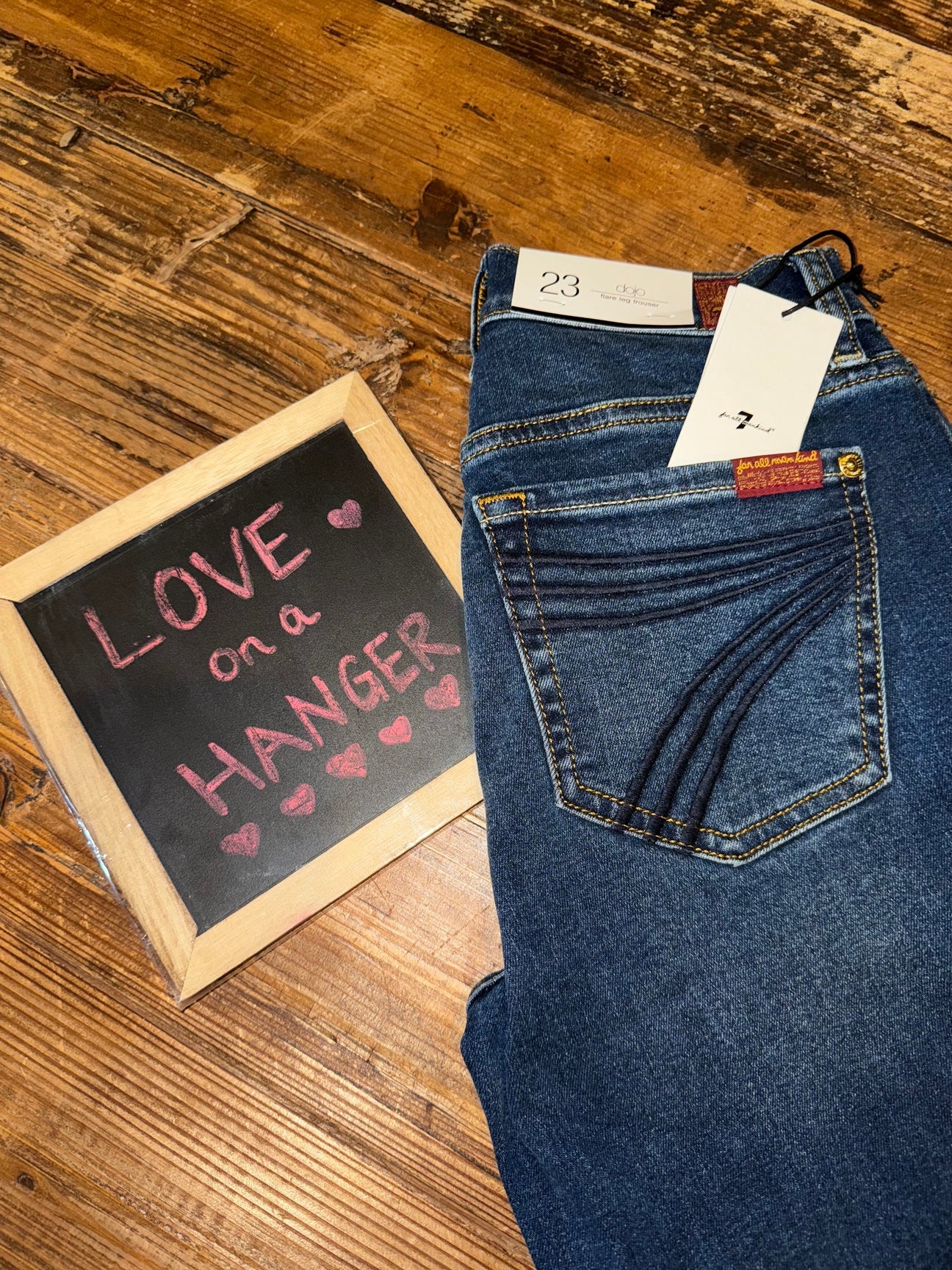 7 FOR ALL MANKIND Medium Melrose Dojo (36" inseam)