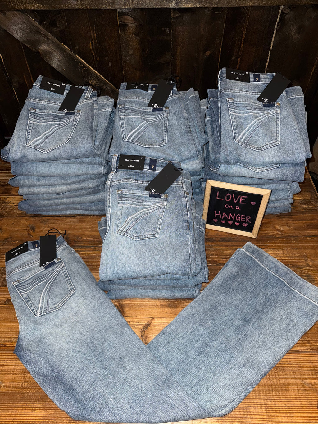 7 FOR ALL MANKIND Santa Rosa Tailorless