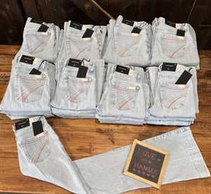 7 FOR ALL MANKIND Malibu Sky Tailorless
