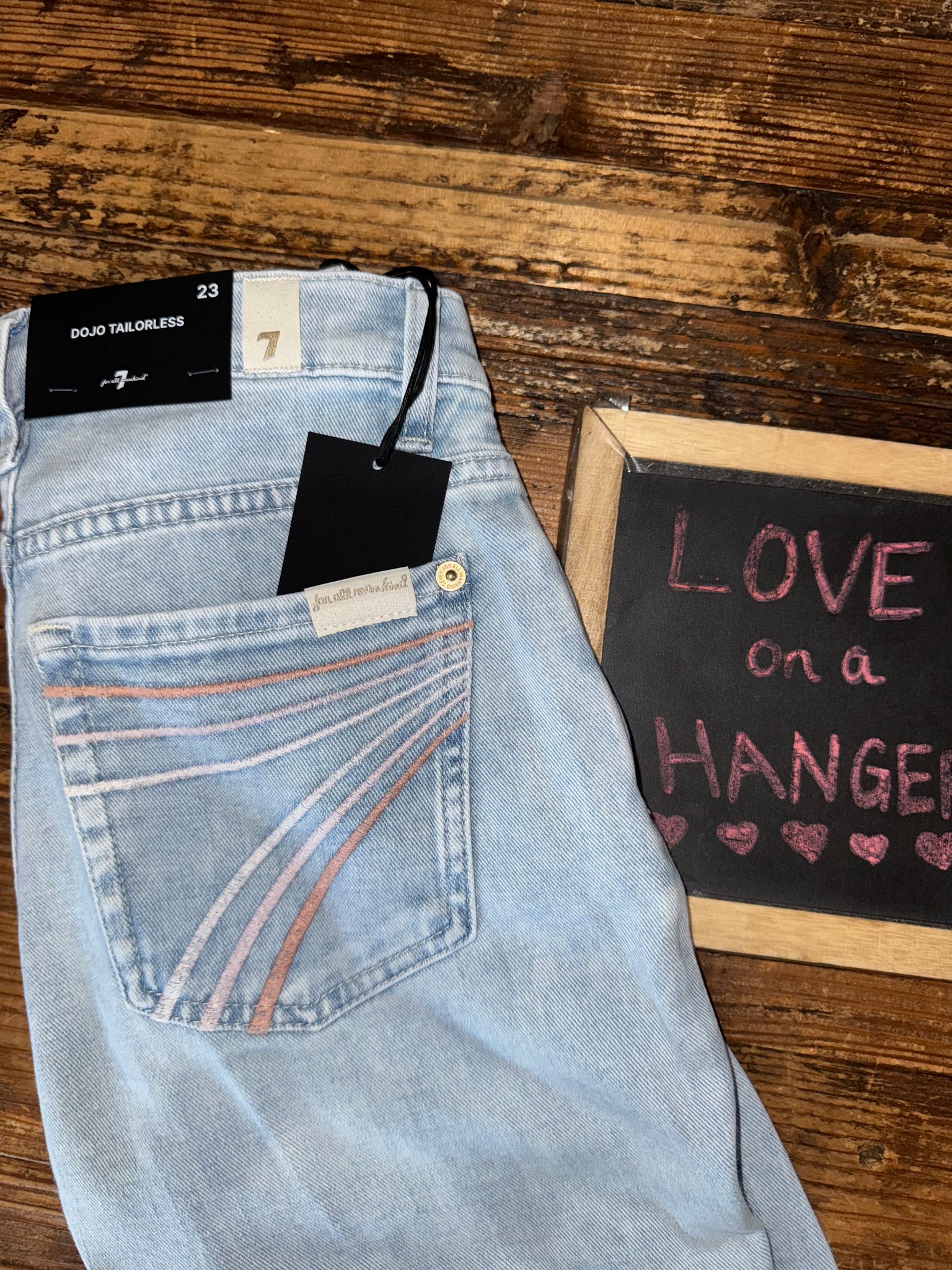 7 FOR ALL MANKIND Malibu Sky Tailorless