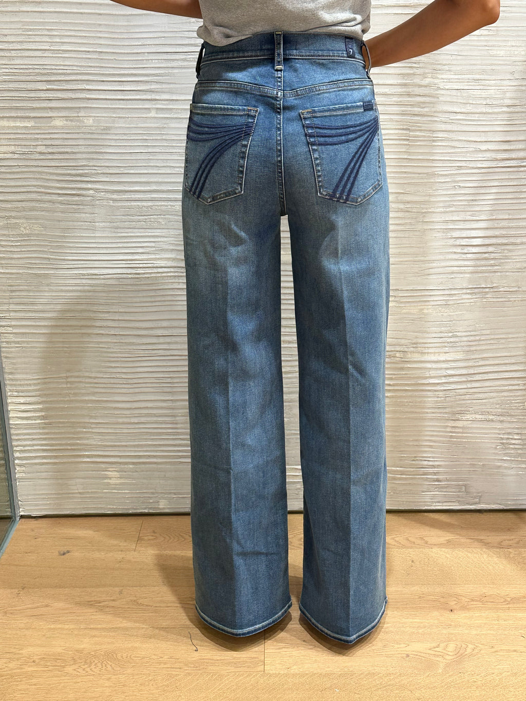 7 FOR ALL MANKIND Ultra High Rise Jo