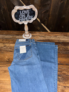 7 FOR ALL MANKIND Dojo