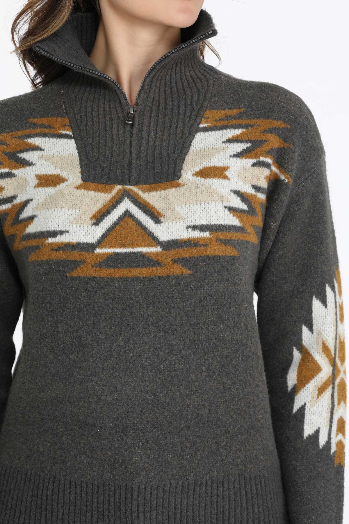 CINCH Women's Sweater