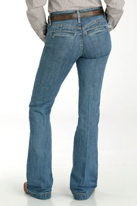 CINCH Women's Slim Fit Lynden Jean