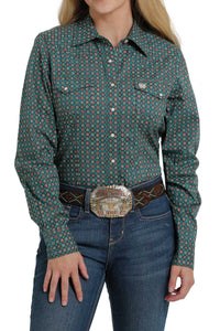 CINCH Women’s Button-Down Western Shirt