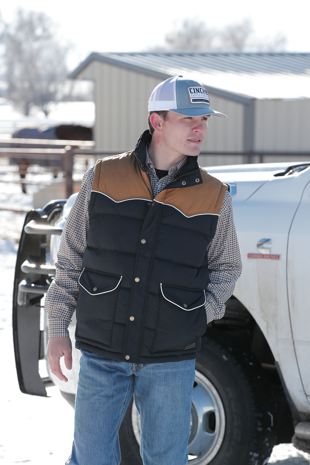 CINCH Men's Black Quilted Vest