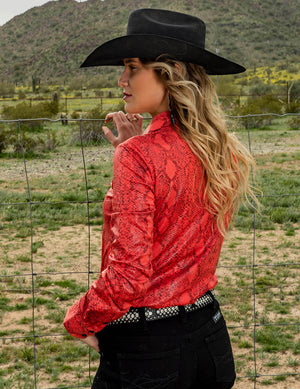 COWGIRL TUFF Women's Red Snake Pullover Button-Down