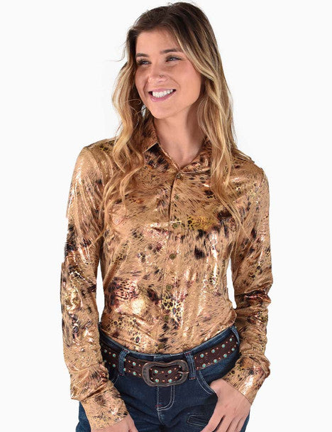 COWGIRL TUFF Women's Tan Leopard Pullover Button-Down