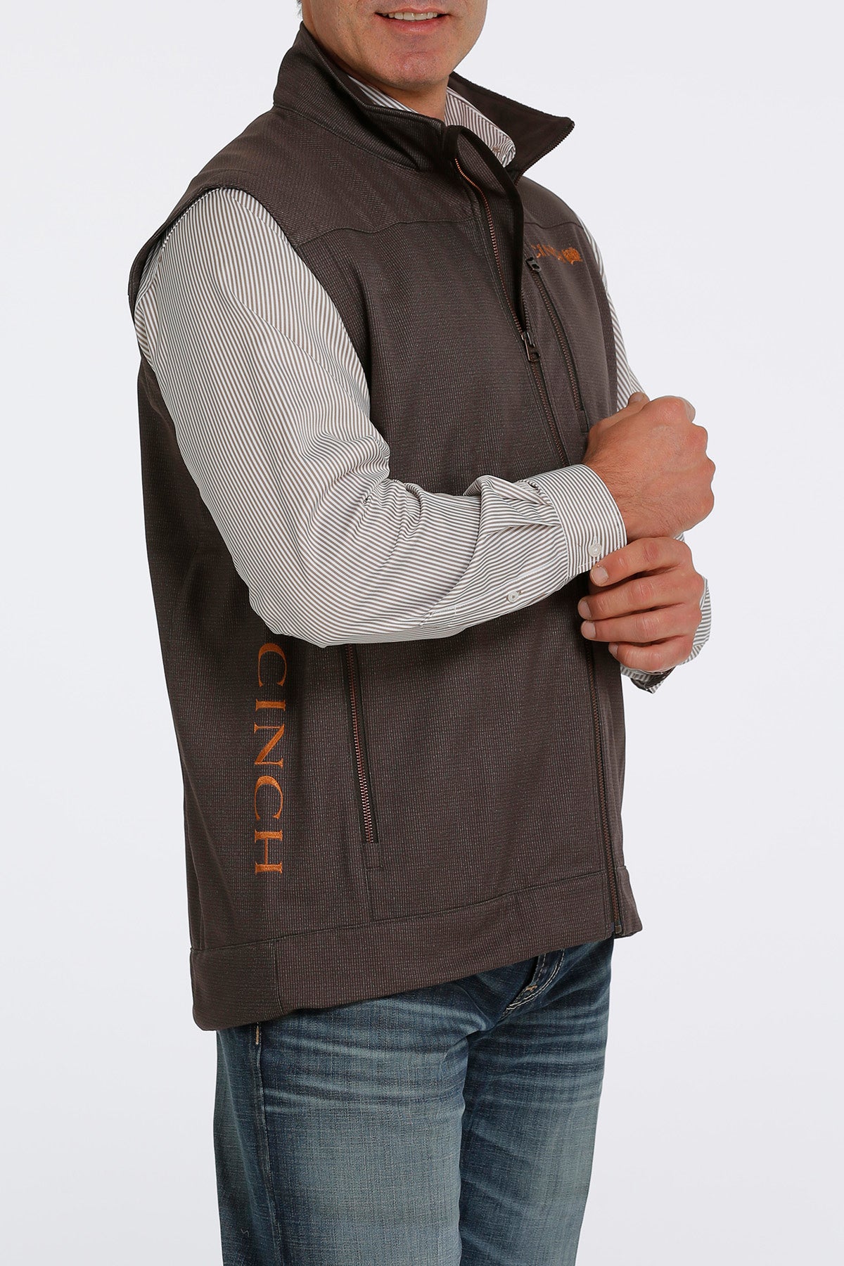 CINCH Men's Brown Textured Bonded Vest